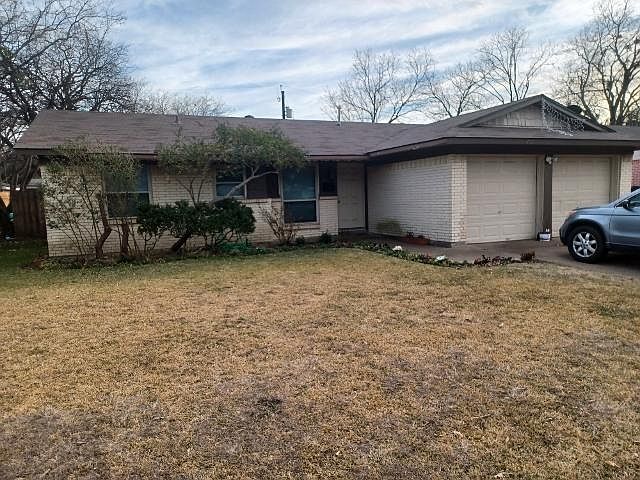 1st image of 4110 Fernwood Dr