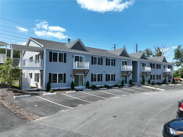 11 Gray Coach Ln #1119, Cranston, RI 02921