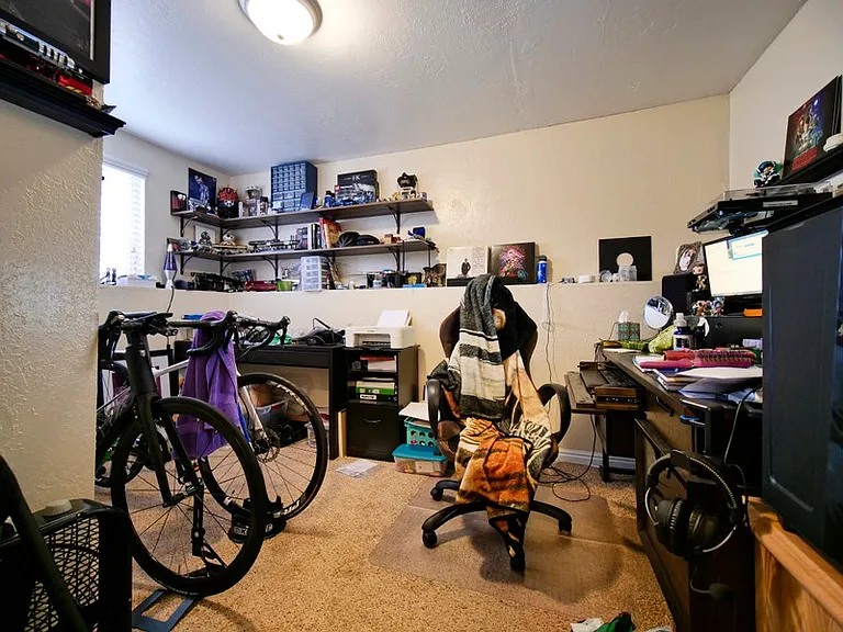 3292 S 4400 W — Photo 30
