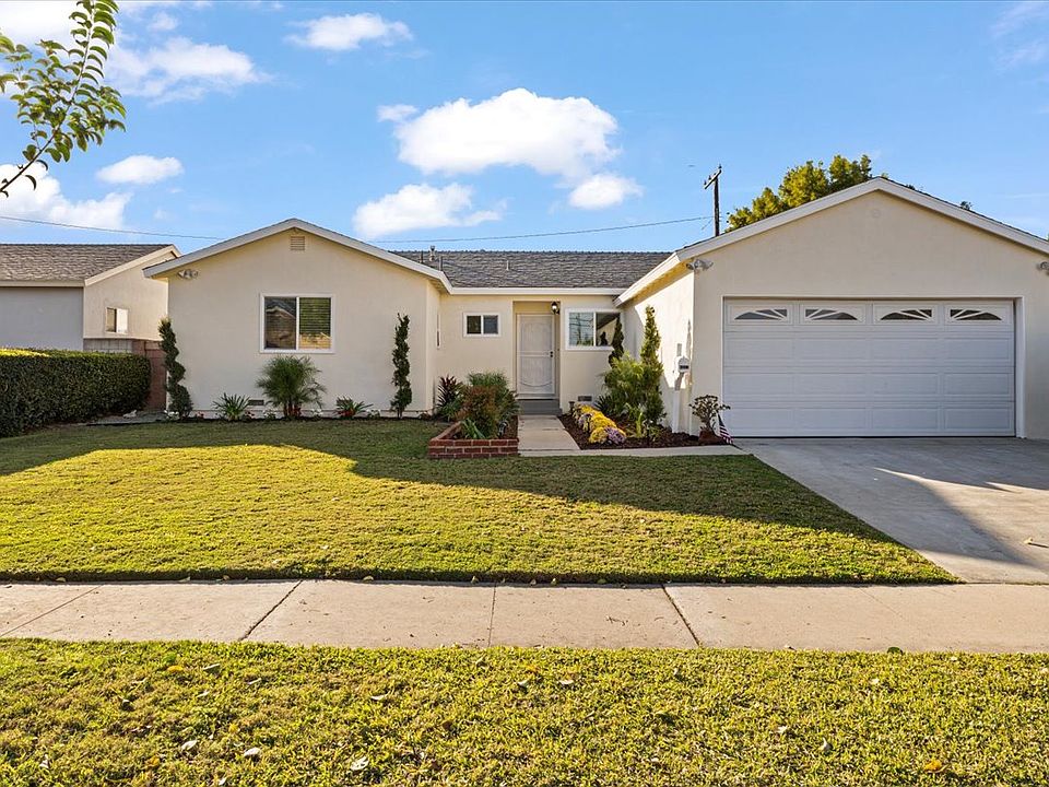 1st image of 8331 Hickory Dr