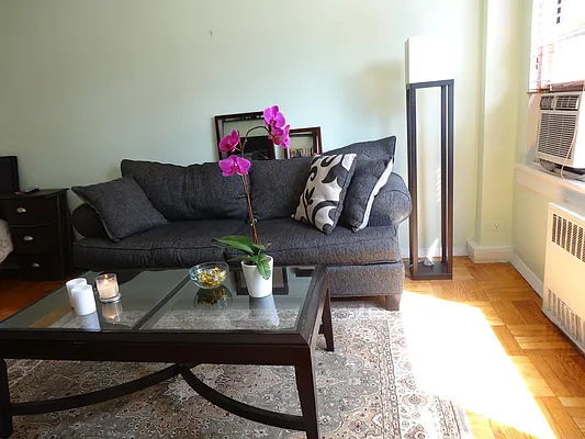 Sold by Nest Seekers International | media 6