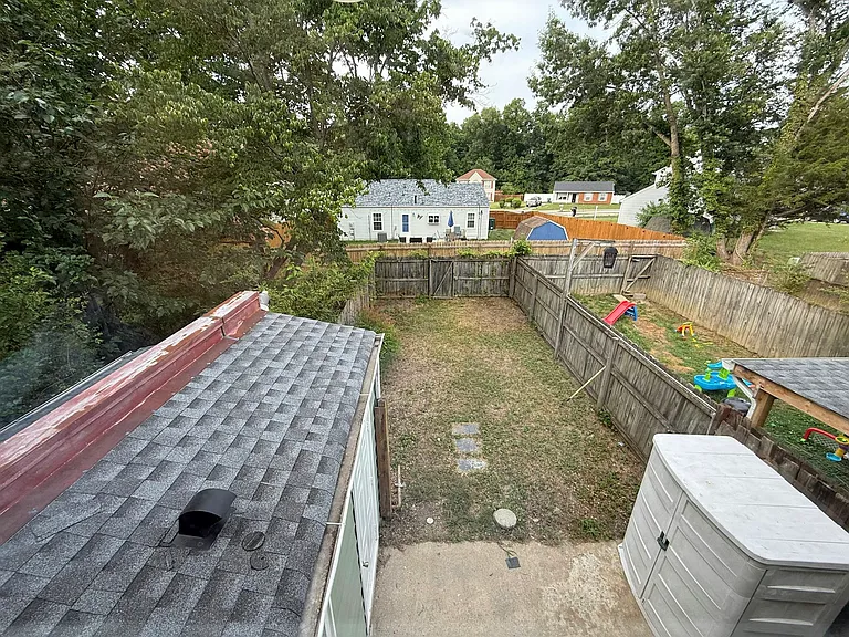 1924 Beaver Rd — Photo 10