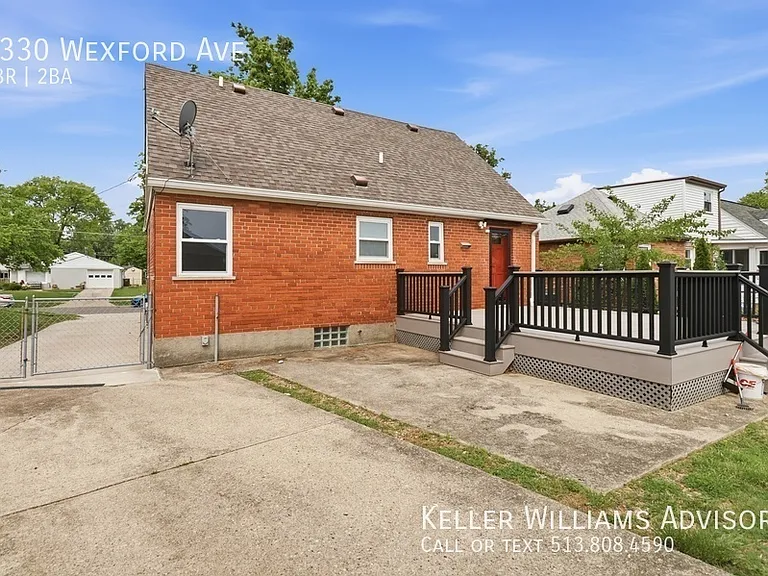 8330 Wexford Ave — Photo 50