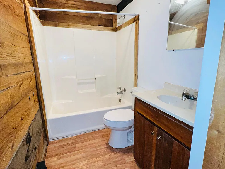 1098 S Pottersville Rd #6 — Photo 3