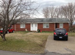 1900 Calvin Dr, Hopkinsville, KY