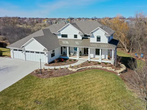 6850 West River Birch DRIVE, Mequon, WI 53092