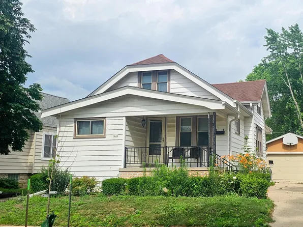 1216 South 88th STREET, West Allis, WI 53214