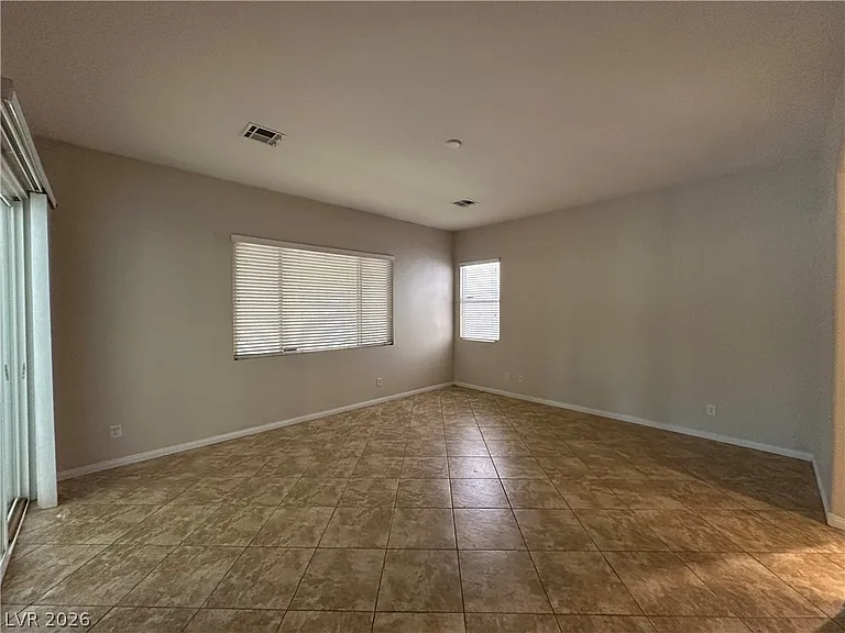 7185 Windy Peak Ct — Photo 28