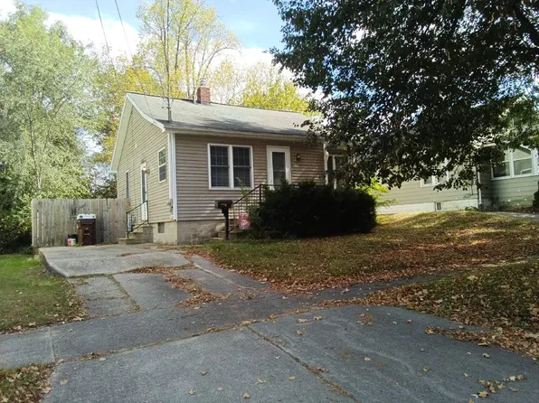 917 Seymour Ave, Jackson, MI 49202