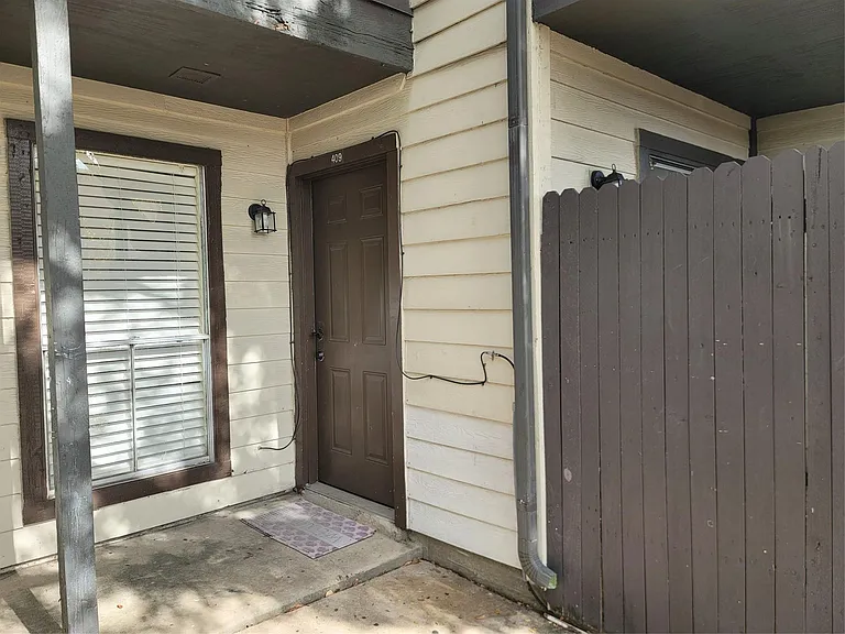 12615 Brookglade Cir #409 — Photo 6