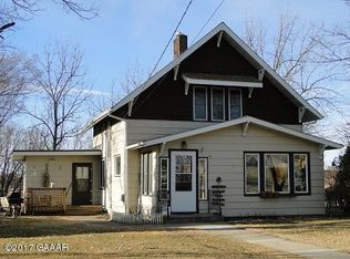 101 E 3rd St, Starbuck, MN 56381