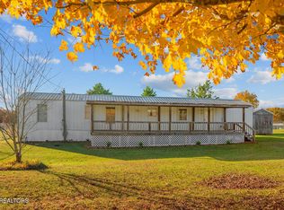 804 Vandever Rd, Crossville, TN 38572