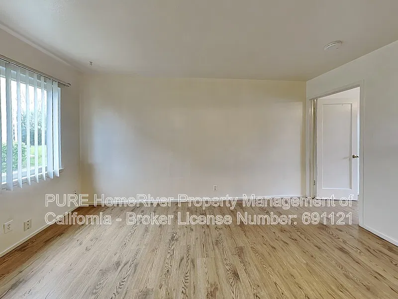 1 bed, 1.0 bath, 550 sqft, $1,250 — Photo 3