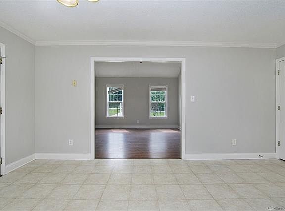 3rd image of 5524 Mallard Ln