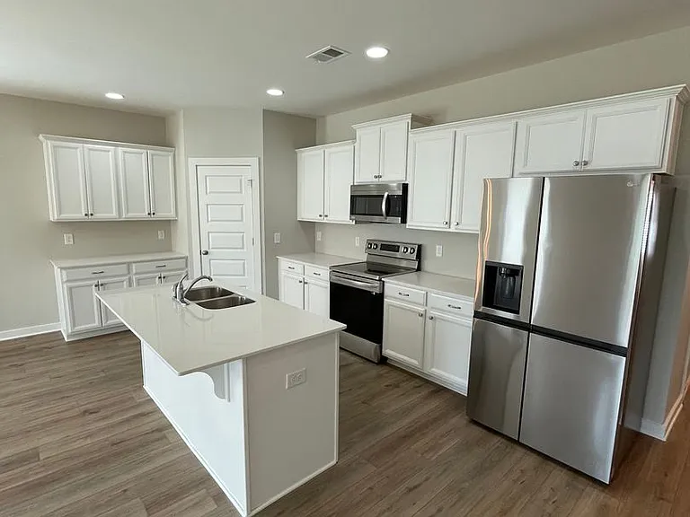 282 Shiloh Creek Dr — Photo 11