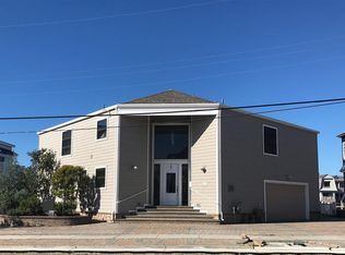 551 Berkley Rd, Stone Harbor, NJ 08247