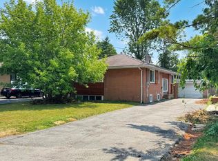 17 Dobbin Rd, Toronto, ON M1T 1C3
