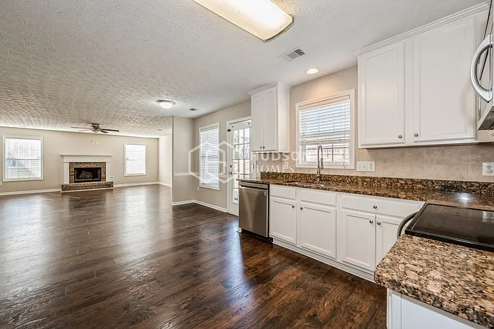 3177 Watson Meadow Ln — Photo 5