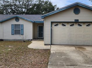 1957 Andorra St, Navarre, FL 32566