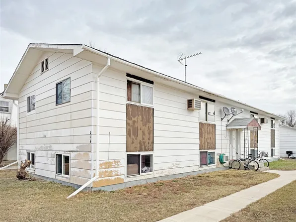 216 Ohio St, Chinook, MT 59523