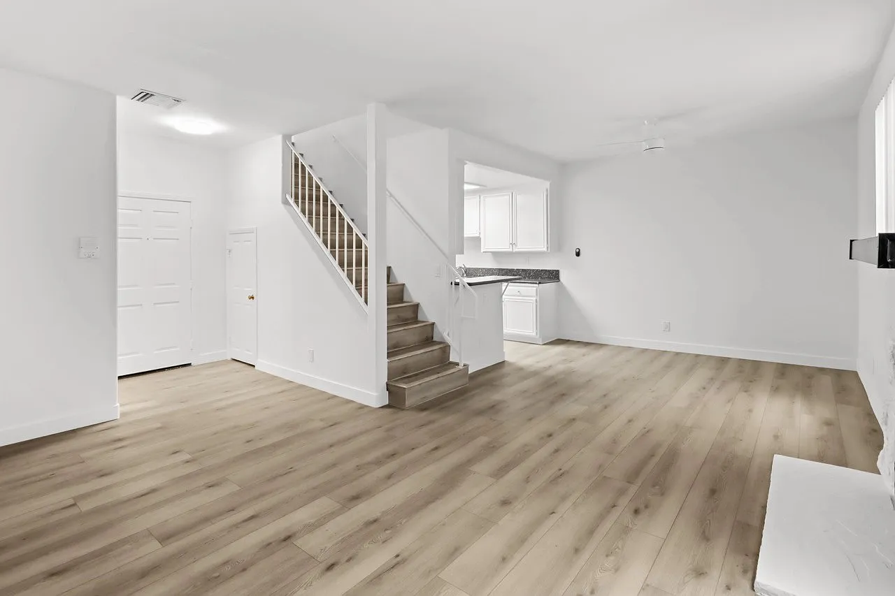 2 bed, 2.5 bath, $3,100 — Photo 4