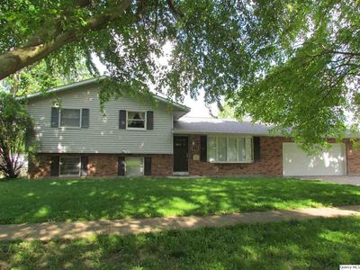 24 N Head St, Carthage, IL, 62321