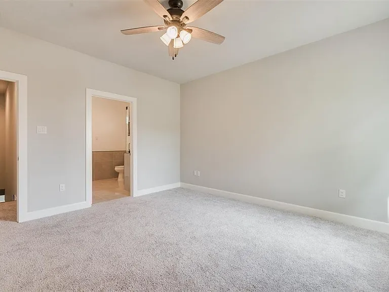 1209 Summer St — Photo 23