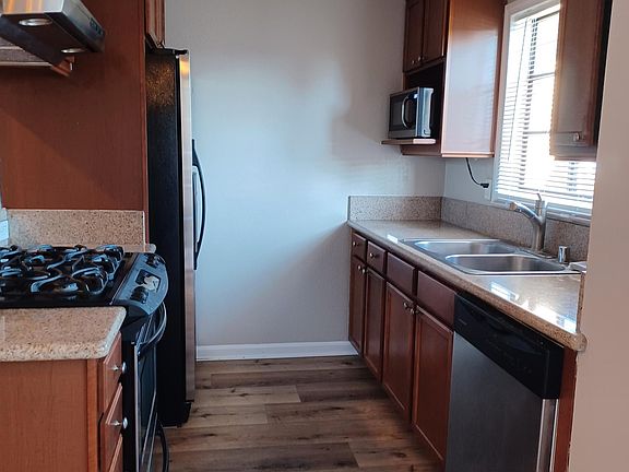 2nd image of 20140 Roscoe Blvd #315