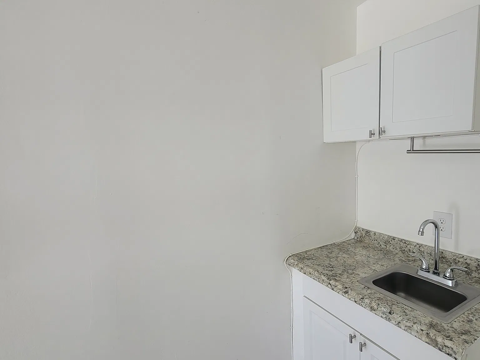 NE 18th Ave, Fort Lauderdale — Photo 1