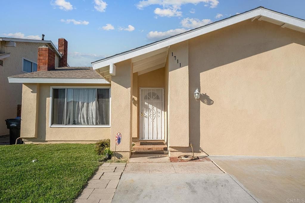 1711-1713 Via Encantadoras, San Ysidro, CA 92173 | MLS #PTP2406180 | Zillow