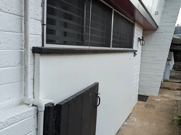 17 Kepola Pl, Honolulu, HI 96817