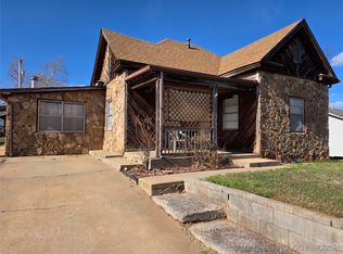 1102 N Park Ave, Shawnee, OK 74801