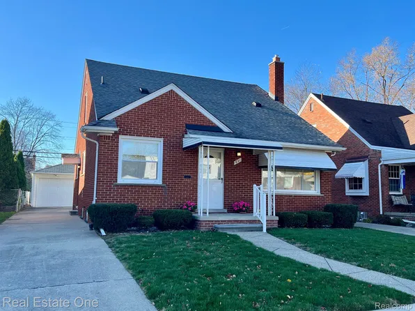 621 N Vernon St, Dearborn, MI 48128