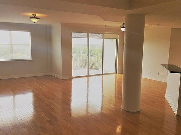 3rd image of 750 4th Ave S Unit 607A