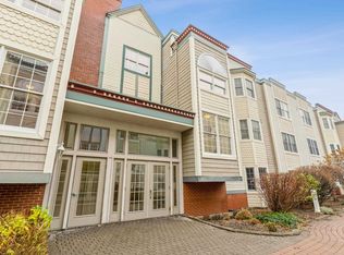 205 The Promenade, Edgewater, NJ 07020