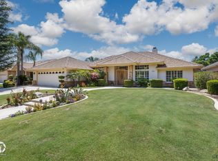 4515 Palisades Cir, Bakersfield, CA 93308