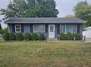 942 Division St, Beloit, WI 53511