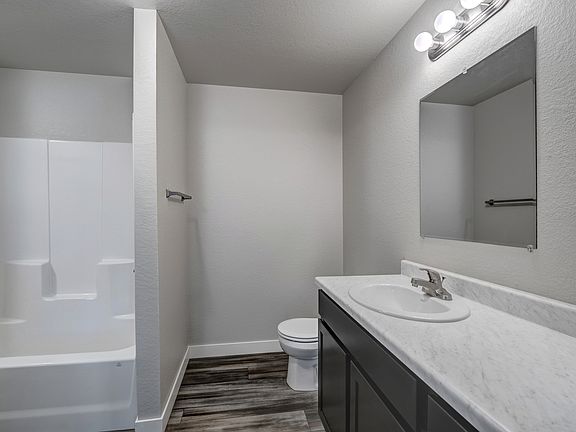 4th image of 4823 5th St #11274770