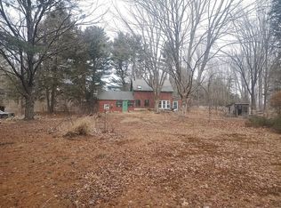 51 W Acton Rd, Stow, MA 01775