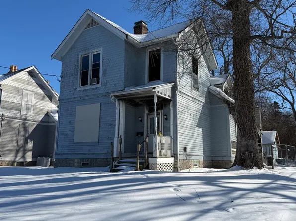 1649 Larch Ave, Cincinnati, OH 45224