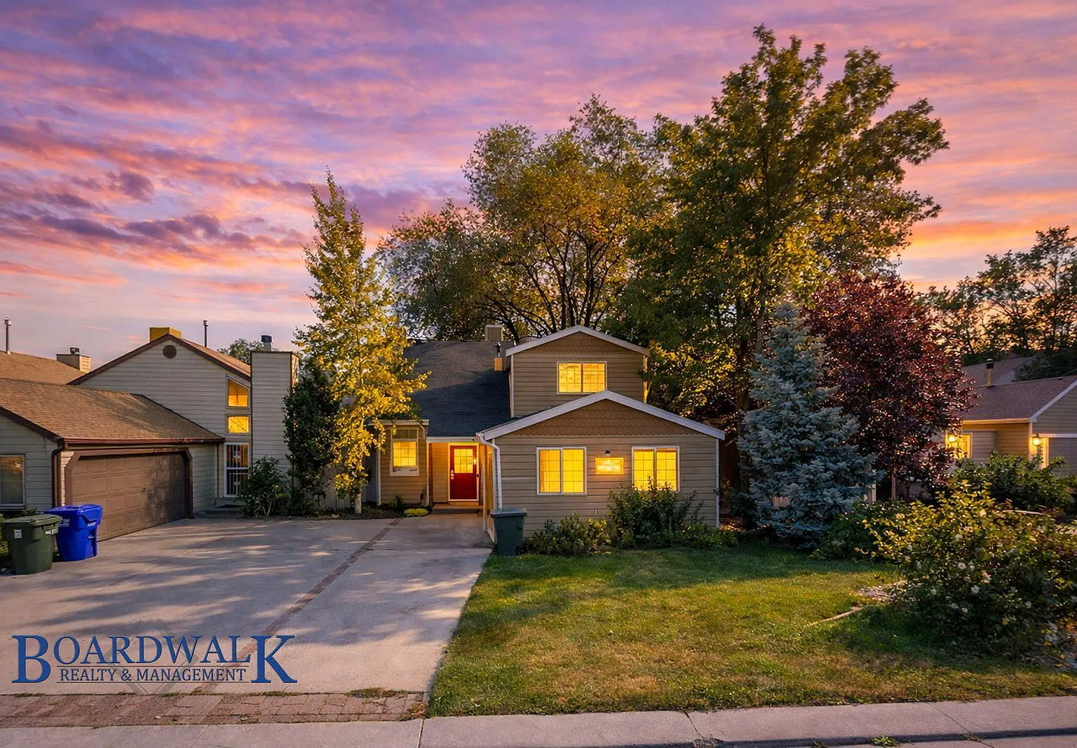 3 bed, 2.5 bath, 1800 sqft, $2,250 — Photo 3