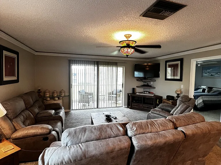 7104 Nantucket Cir #1 — Photo 4