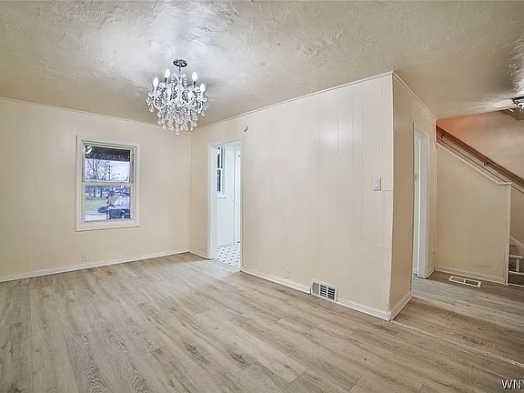 2nd image of 496 24th St #498