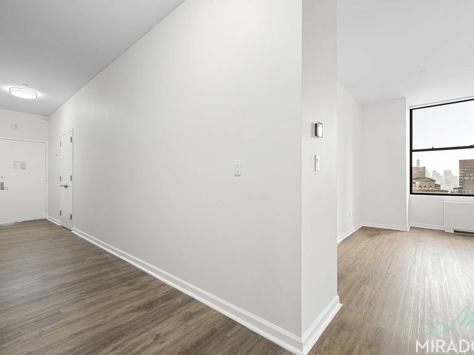 15 Park Row — Photo 3