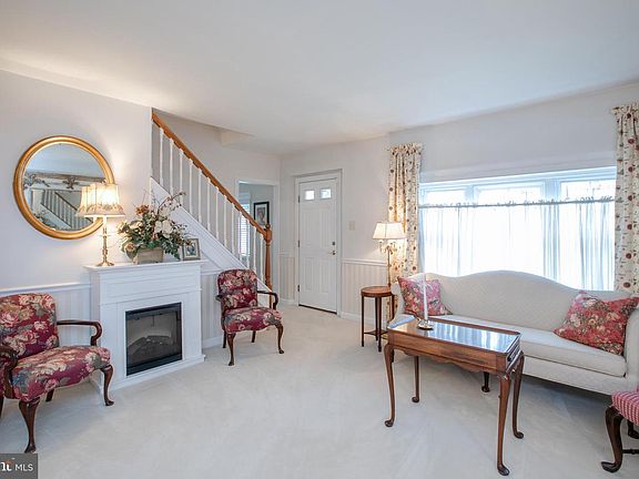 4th image of 1513 Kuser Rd