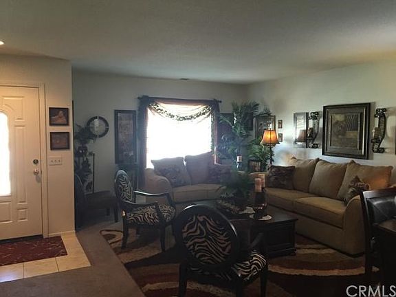 4th image of 25659 Mountain Springs St