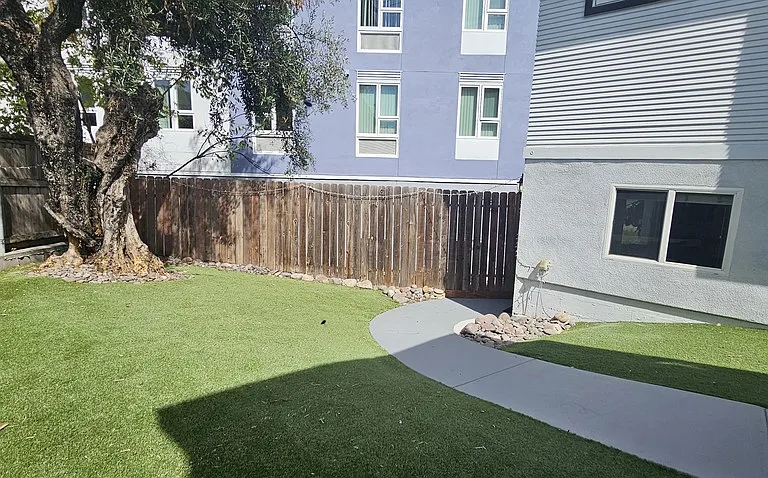 328 Dewey St — Photo 5