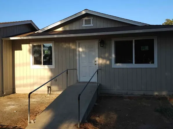 126 North St, Los Banos, CA 93635