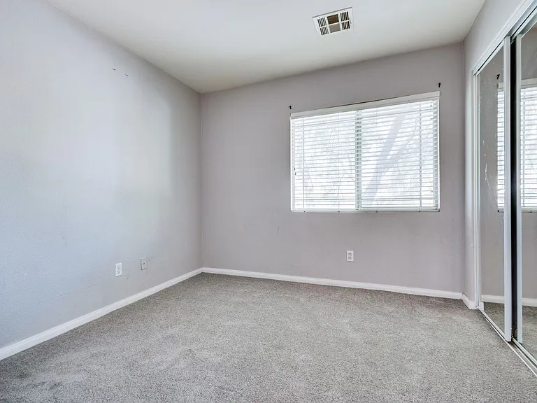 5225 Shreve Ave — Photo 18