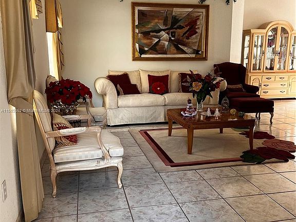3rd image of 11382 NW 50th Ter